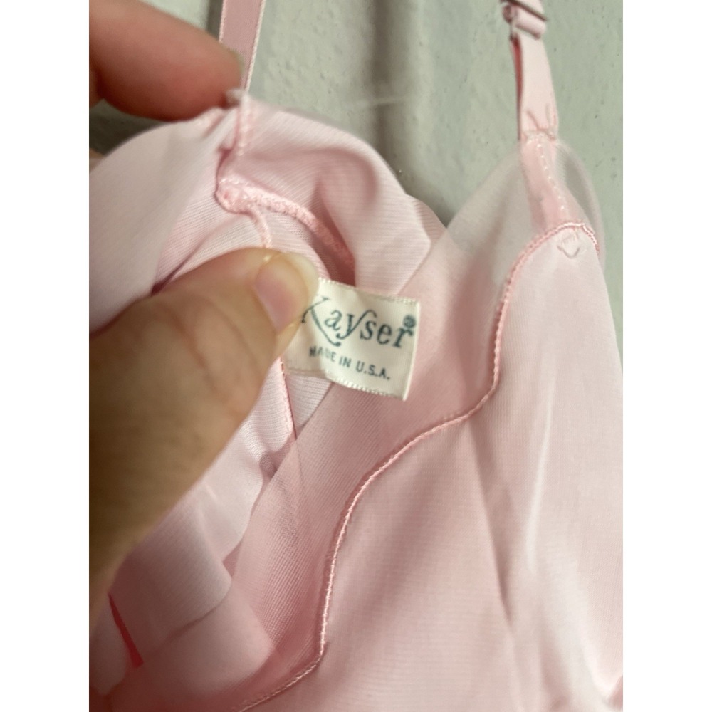 Vintage Kayser Short Full Slip Women's Size 40 100% Nylon Pink Scallop Trim - Picture 3 of 8